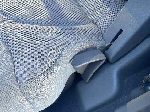 Used 2019 Nissan Frontier SV w/ Value Truck Package image 39