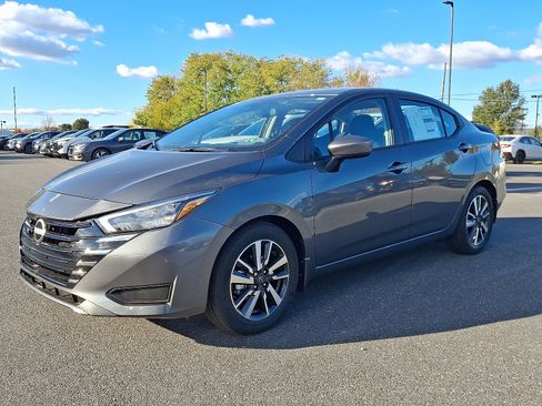 New 2025 Nissan Versa SV w/ Trunk Package image 2