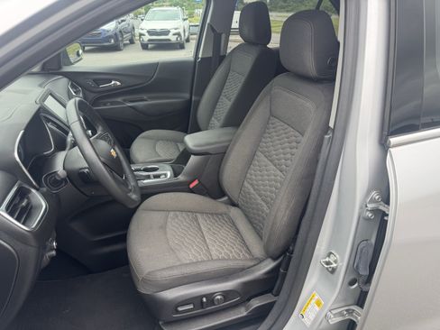 Used 2018 Chevrolet Equinox LT AWD/4WD image 12