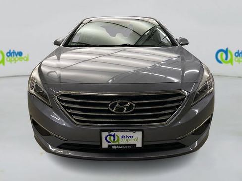 Used 2017 Hyundai Sonata SE w/ Cargo Package FWD image 15