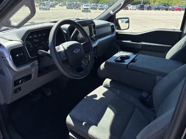 Used 2023 Ford F150 XLT RWD image 2
