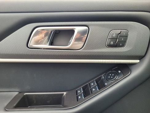 New 2026 Ford Explorer ST-Line w/ Premium Package image 26