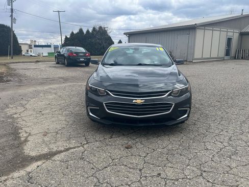 Used 2018 Chevrolet Malibu LS image 8
