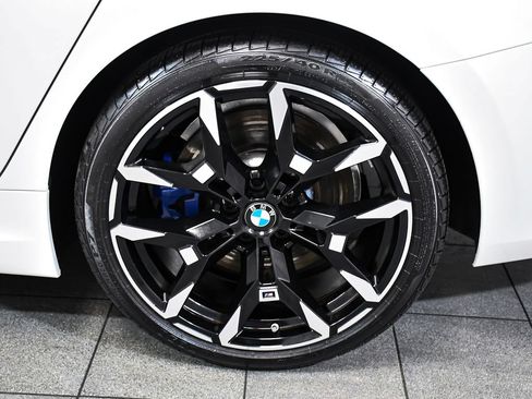 Used 2025 BMW M340i xDrive AWD/4WD image 8
