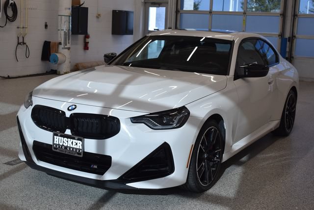 Used 2026 BMW M240i xDrive Coupe AWD/4WD image 9