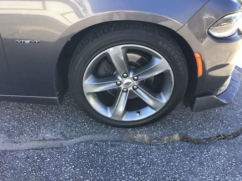 Certified 2018 Dodge Charger R/T image 13