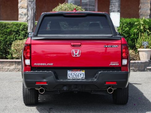 Used 2021 Honda Ridgeline Sport image 7