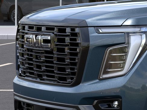 New 2026 GMC Yukon XL Denali Ultimate w/ LPO, Floor Liner Package AWD/4WD image 13