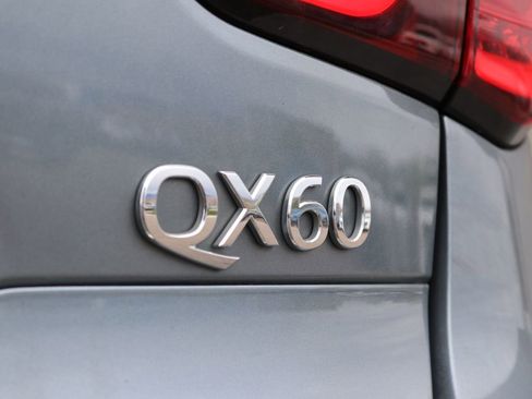 Used 2016 INFINITI QX60 AWD w/ Premium Plus Package image 12