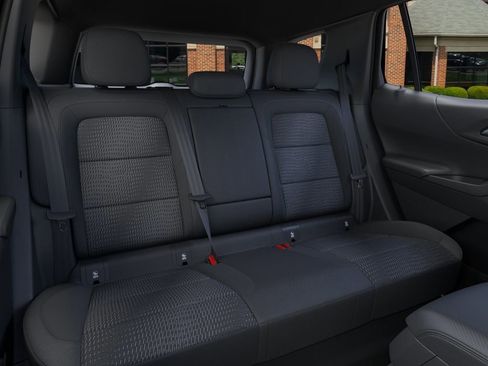 New 2026 Chevrolet Equinox LT FWD image 18