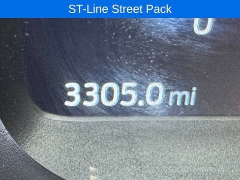 Used 2026 Ford Explorer ST-Line w/ ST-Line Street Pack RWD image 16