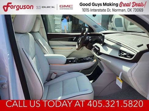 New 2026 Buick Enclave Avenir w/ Super Cruise Package FWD image 40