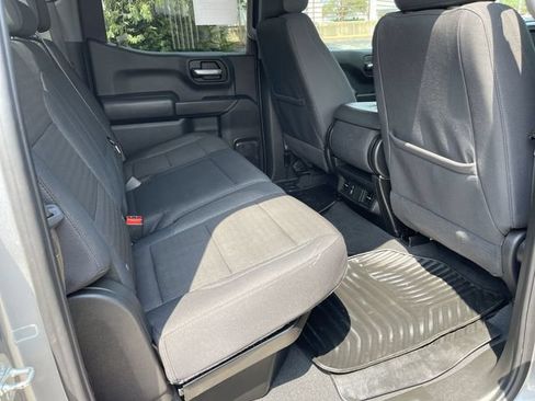 Used 2024 Chevrolet Silverado 1500 Custom Trail Boss w/ LPO, Dark Essentials Package AWD/4WD image 15