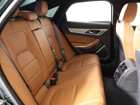 Used 2024 Jaguar XF R-Dynamic SE image 41