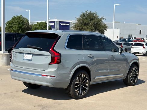 New 2026 Volvo XC90 T8 Plus image 6