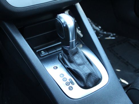 Used 2013 Volkswagen Eos Komfort image 26