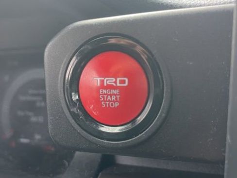 Used 2024 Toyota Tacoma TRD Sport RWD image 19