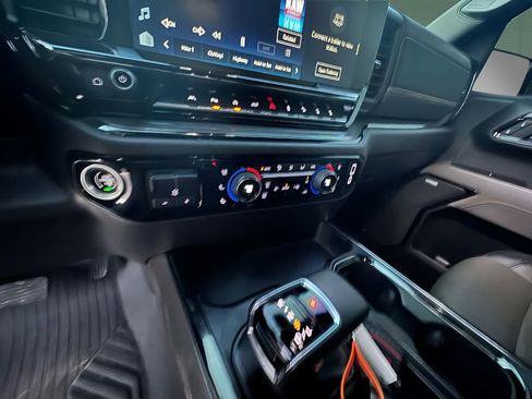 Used 2024 Chevrolet Silverado 1500 ZR2 w/ ZR2 Bison Edition image 20