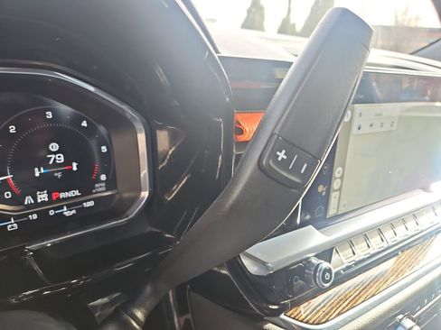 Used 2024 GMC Sierra 2500 SLE image 23