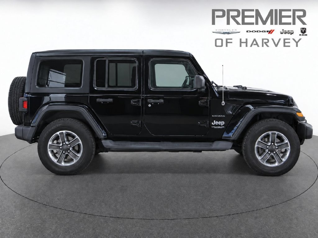 Used 2020 Jeep Wrangler Unlimited Sahara w/ Cold Weather Group AWD/4WD image 8