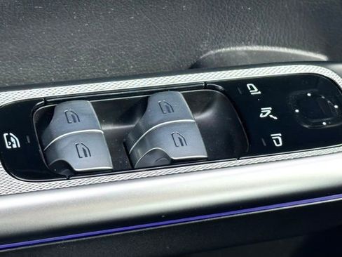 New 2026 Mercedes-Benz GLC 300 4MATIC image 33