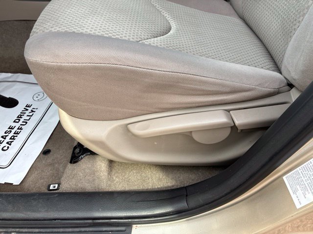 Used 2007 Toyota RAV4 2WD image 6