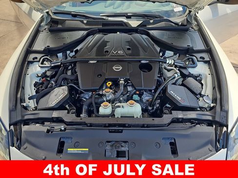Used 2025 Nissan Z Performance w/ Floor Mat Package RWD image 31