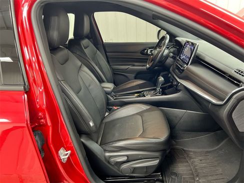 Used 2022 Jeep Compass Limited image 21