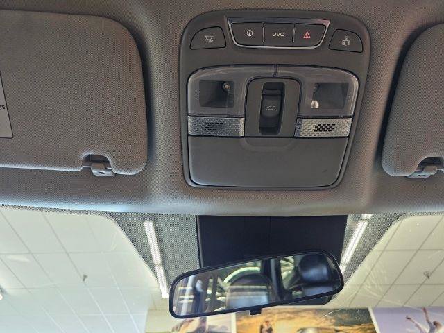 Used 2020 Kia Telluride S w/ S 8 Passenger Seating Package AWD/4WD image 23