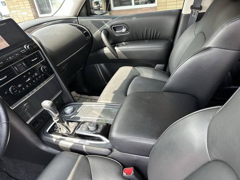 Used 2024 Nissan Armada SV AWD/4WD image 14