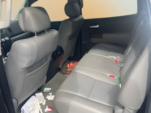 Used 2011 Toyota Tundra Limited w/ Memory Pkg RWD image 19