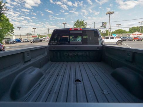 Used 2018 GMC Sierra 3500 Denali w/ Duramax Plus Package AWD/4WD image 10