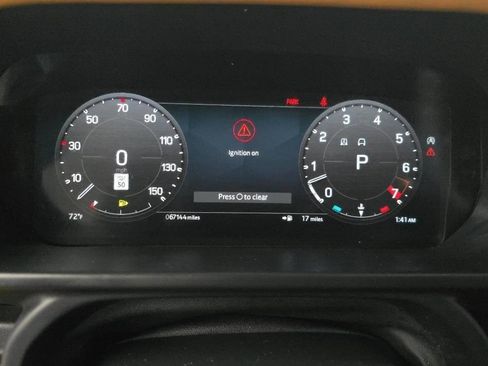 Used 2023 Land Rover Defender 110 V8 AWD/4WD image 14