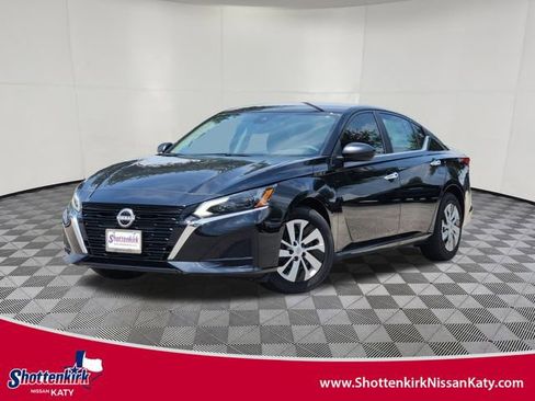 New 2025 Nissan Altima 2.5 S image 1