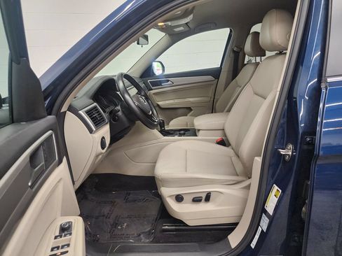 Used 2019 Volkswagen Atlas SE w/ Towing Package AWD/4WD image 12