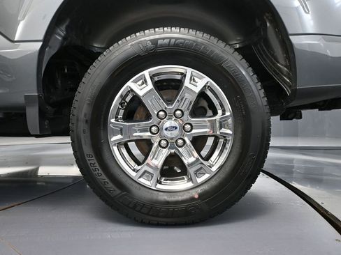 Used 2023 Ford F150 XLT w/ XTR Package AWD/4WD image 13