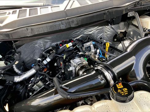 Used 2024 Ford F150 STX RWD image 32