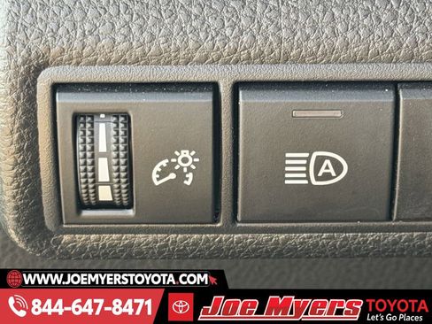 Used 2026 Toyota Corolla LE image 24