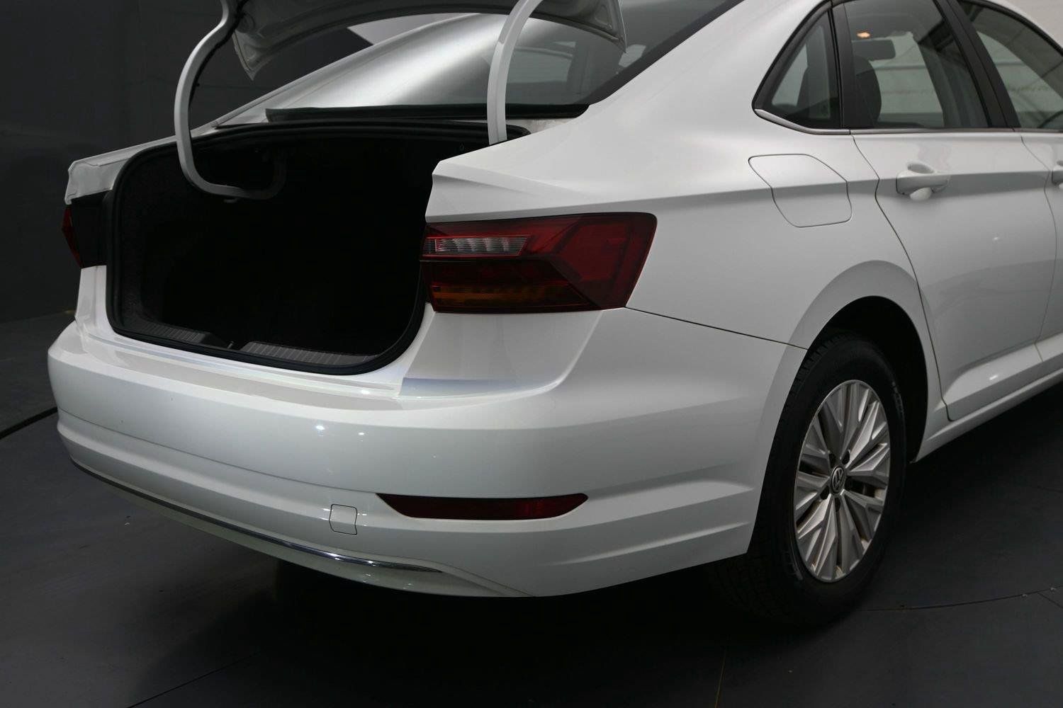 Used 2019 Volkswagen Jetta S w/ Driver Assistance Package FWD image 12