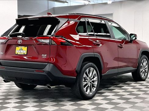 Used 2024 Toyota RAV4 XLE Premium w/ Weather Package AWD/4WD image 13