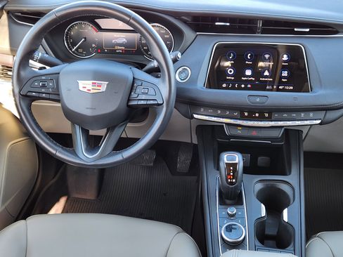 Used 2019 Cadillac XT4 Luxury image 26