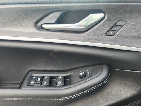 New 2025 Jeep Grand Cherokee Limited w/ Luxury Tech Group II image 20