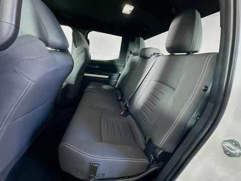 Used 2024 Toyota Tacoma TRD Off-Road image 28