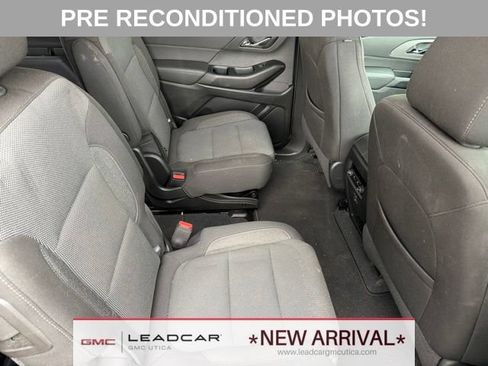 Used 2023 Chevrolet Traverse LT AWD/4WD image 15