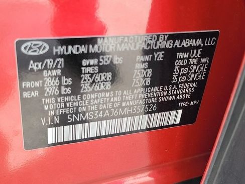 Used 2021 Hyundai Santa Fe SEL w/ Convenience + Premium Package FWD image 5