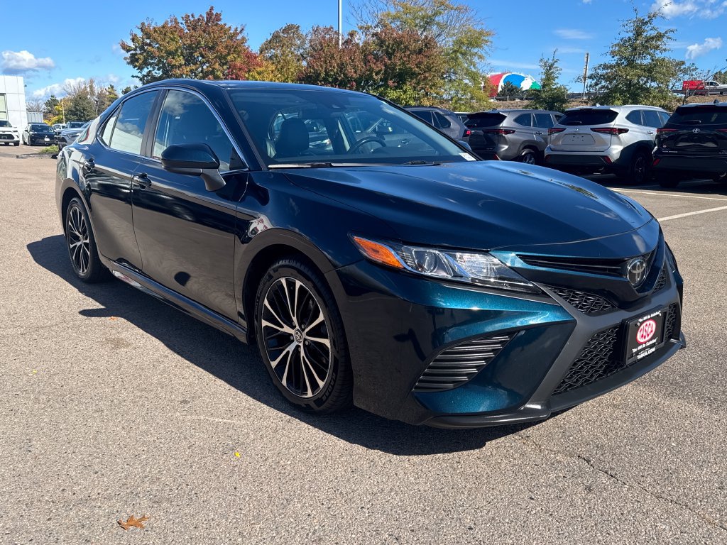 Used 2020 Toyota Camry SE FWD image 9