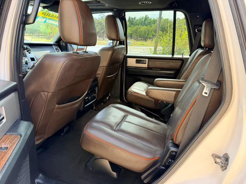 Used 2017 Ford Expedition King Ranch RWD image 11