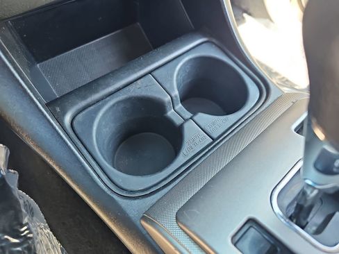 Used 2014 Toyota Tacoma 4x4 Double Cab w/ TRD Sport Package image 22