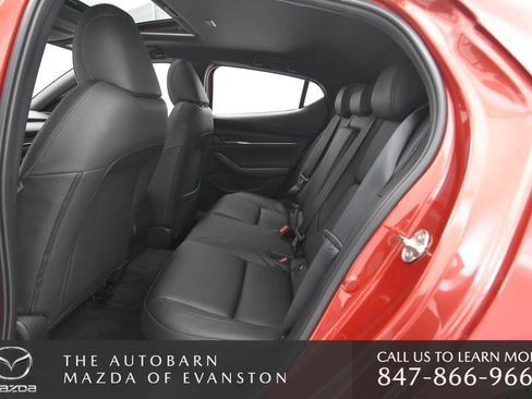 Used 2025 MAZDA MAZDA3 s image 25