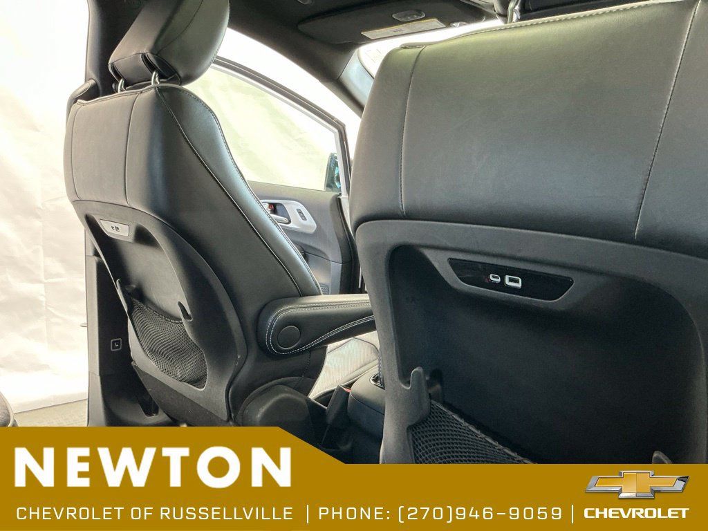 Used 2025 Chrysler Pacifica Limited FWD image 19
